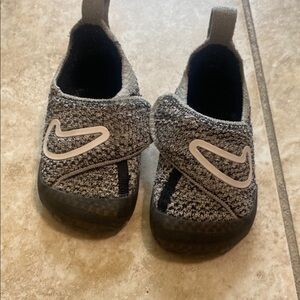 Kids Gray and Black Nike Walkers